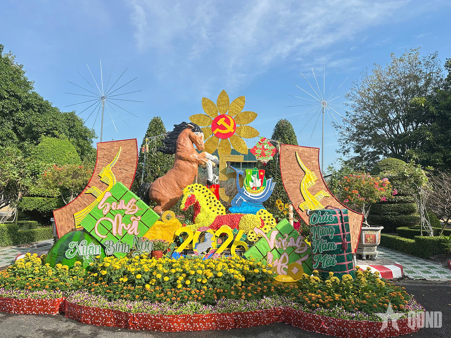 Ngày hội “Tuổi trẻ Sư đoàn chào xuân” Bính Ngọ 2026 tại Sư đoàn 330